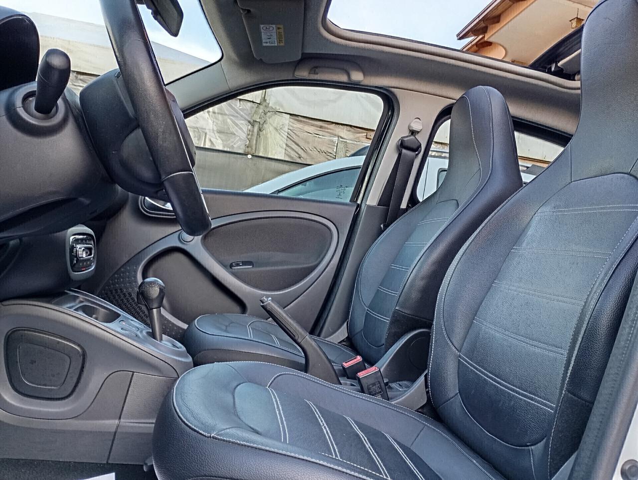 Smart ForFour Cabrio 1.0 70CV Prime Aut.