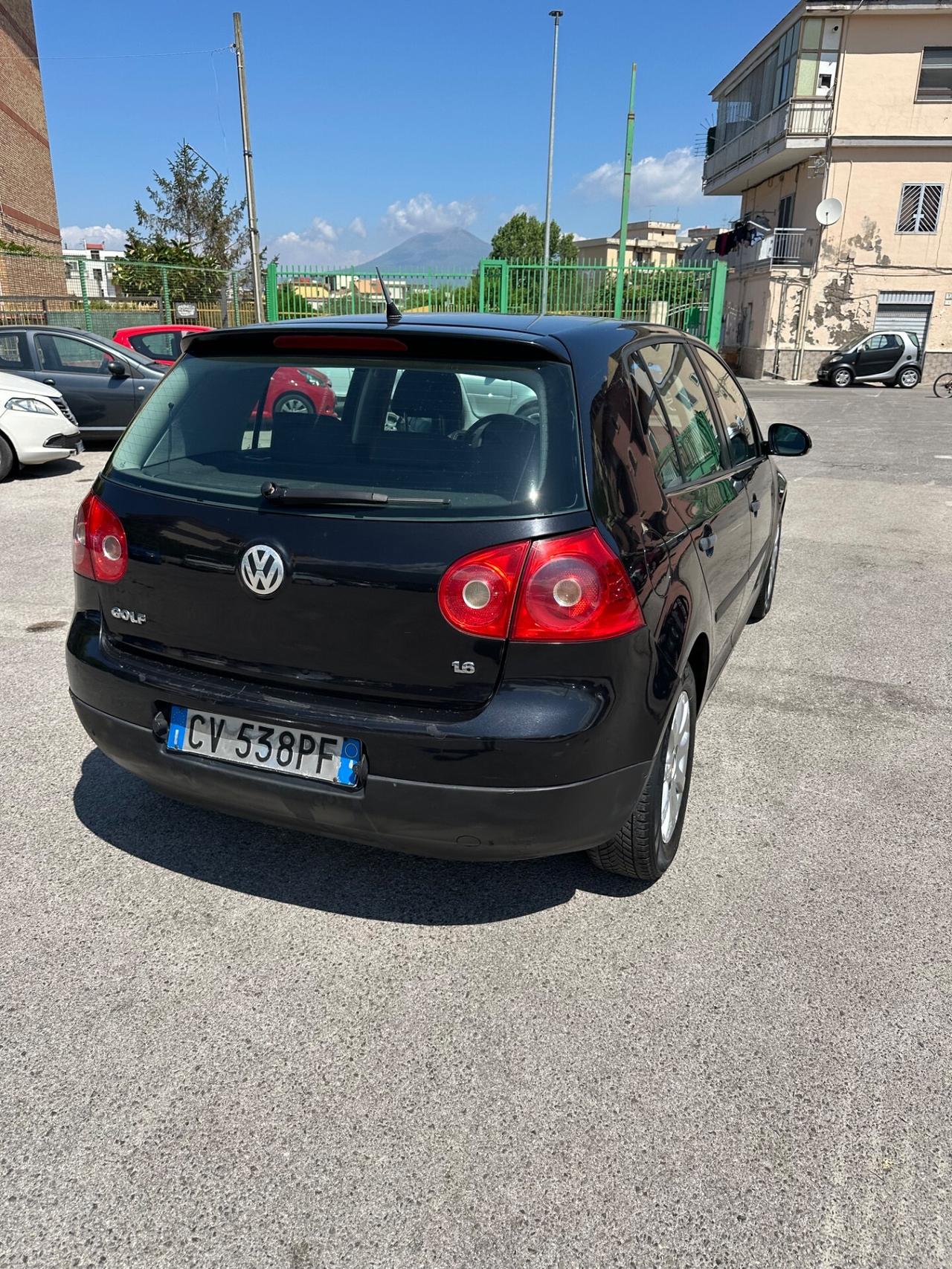 Volkswagen Golf 1.6 5p. Comfortline