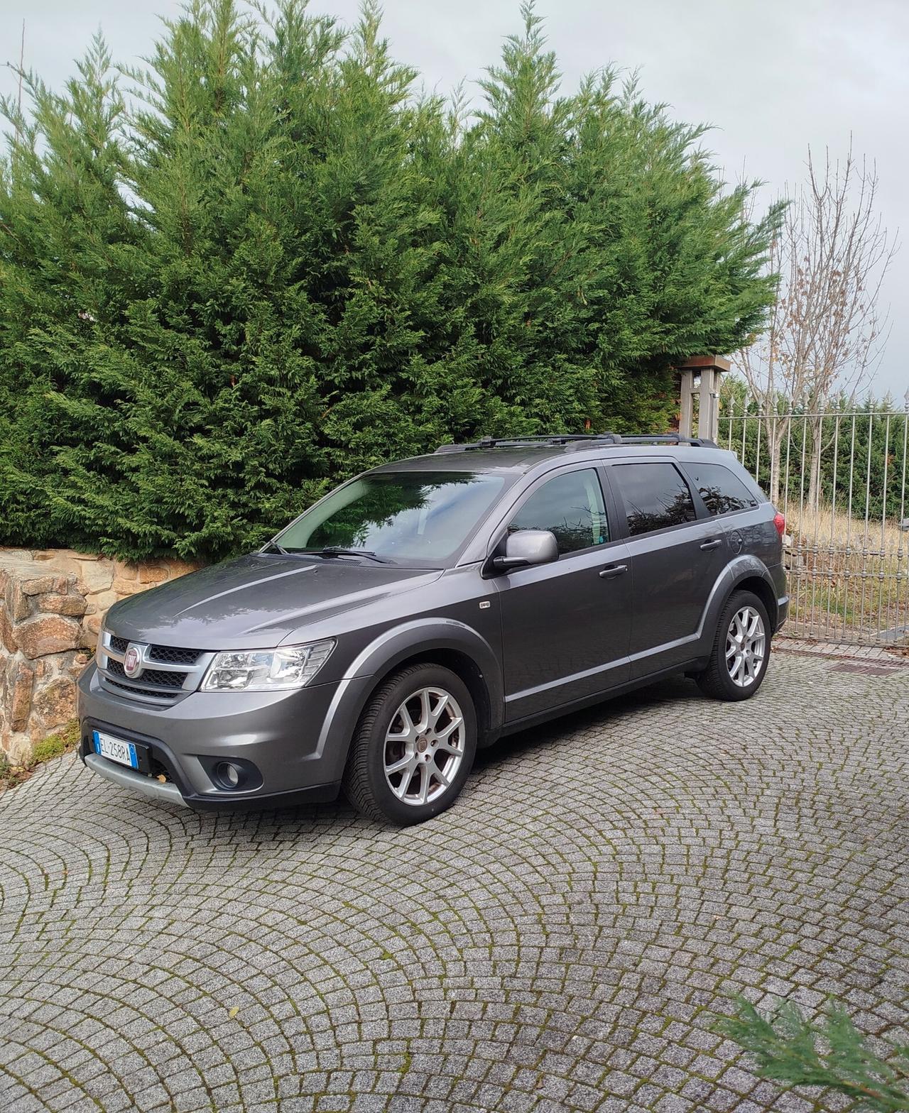 Fiat Freemont 2.0 Multijet 140 CV Lounge 7 posti a scomparsa