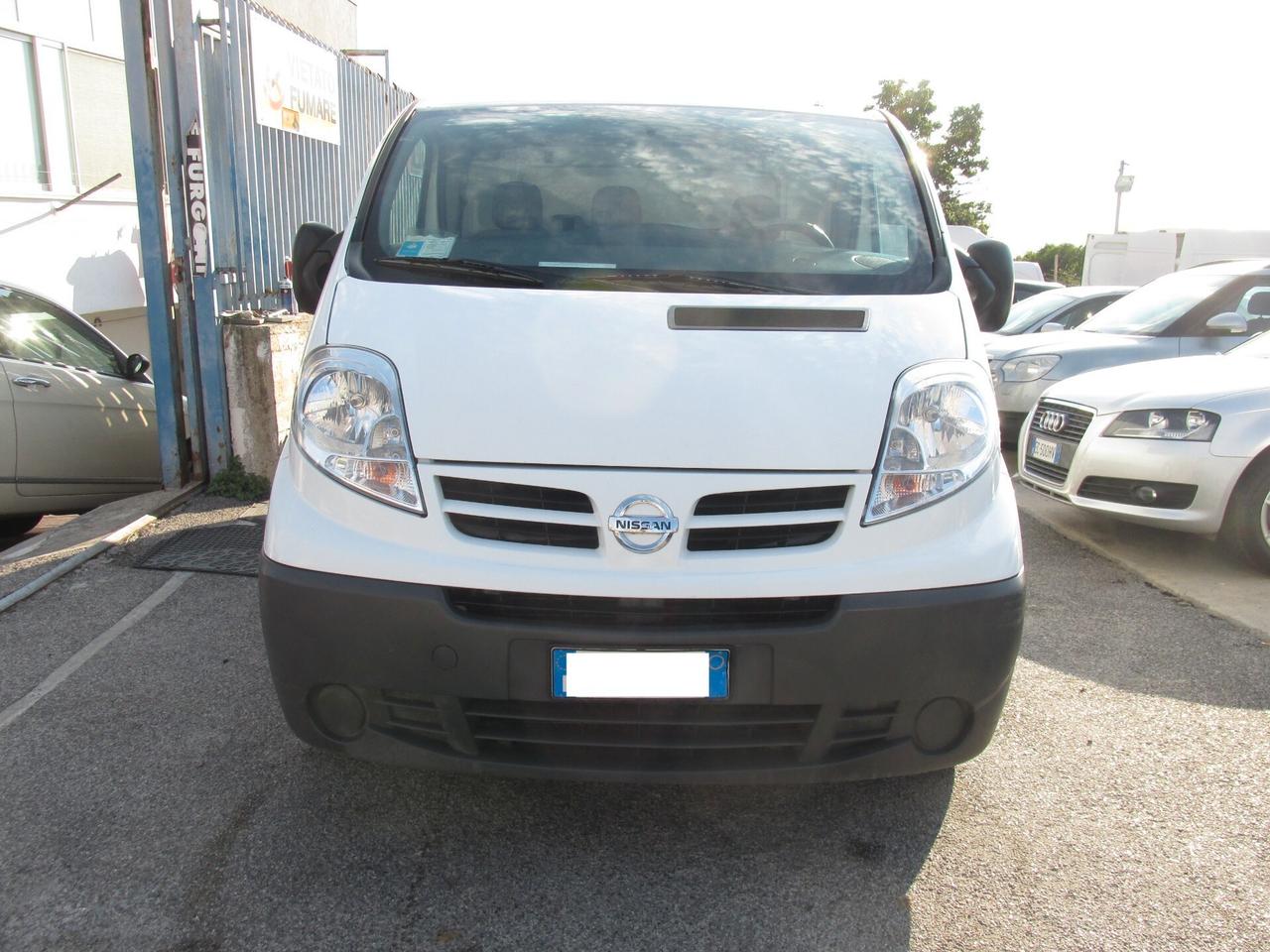 Nissan Primastar FURGONE CHIUSO CON 3 POSTI A SEDERE