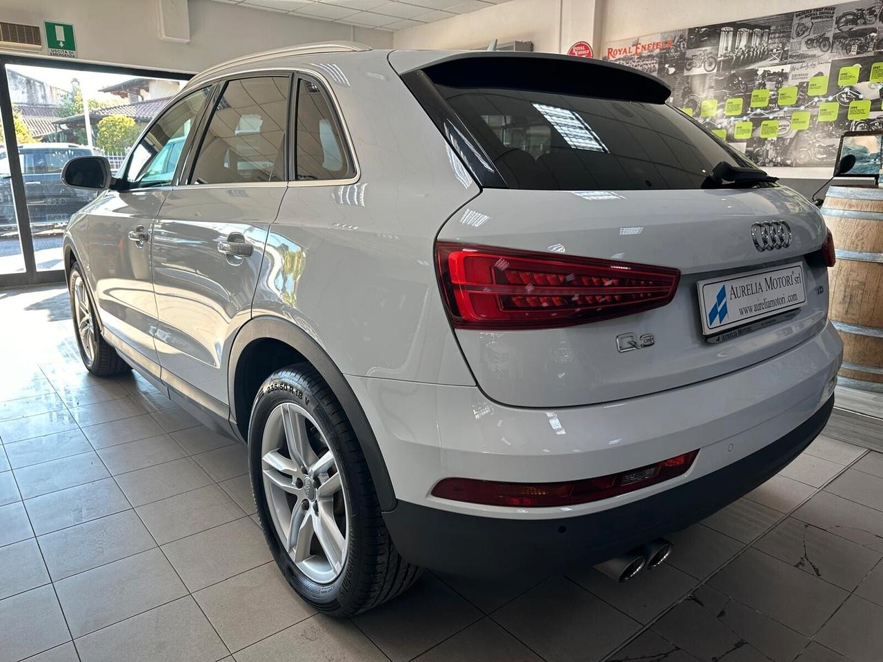 Audi Q3 2.0 TDI 150 CV UNICOPRPRIETARIO TAGLIANDATO PARI AL NUOVO!!!!