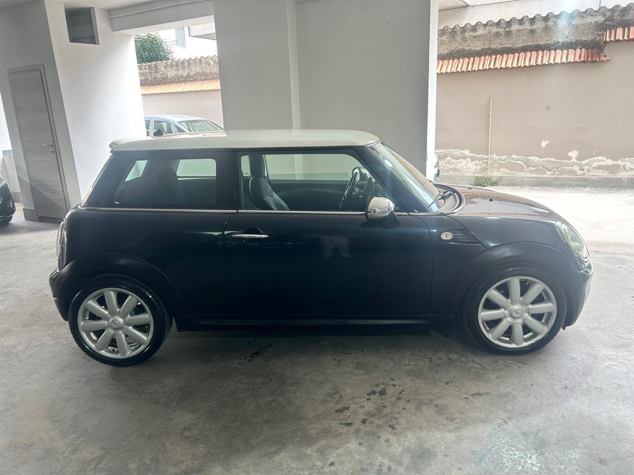 Mini 1.6 16V Cooper D