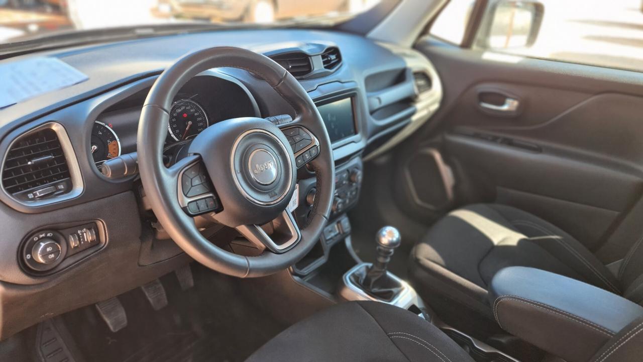 Jeep Renegade 1.6 Mjt 130 CV sconto 1000 euro in caso di finanziamento totale