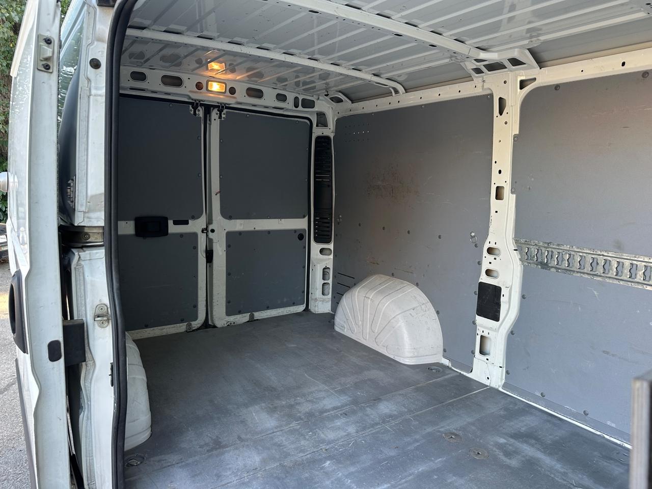 Peugeot Boxer 35 2.2 BlueHDi 140 S&S PM-TN Furgone