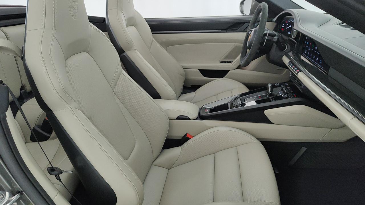 PORSCHE 911 Cabrio 3.0 Carrera 4 GTS auto