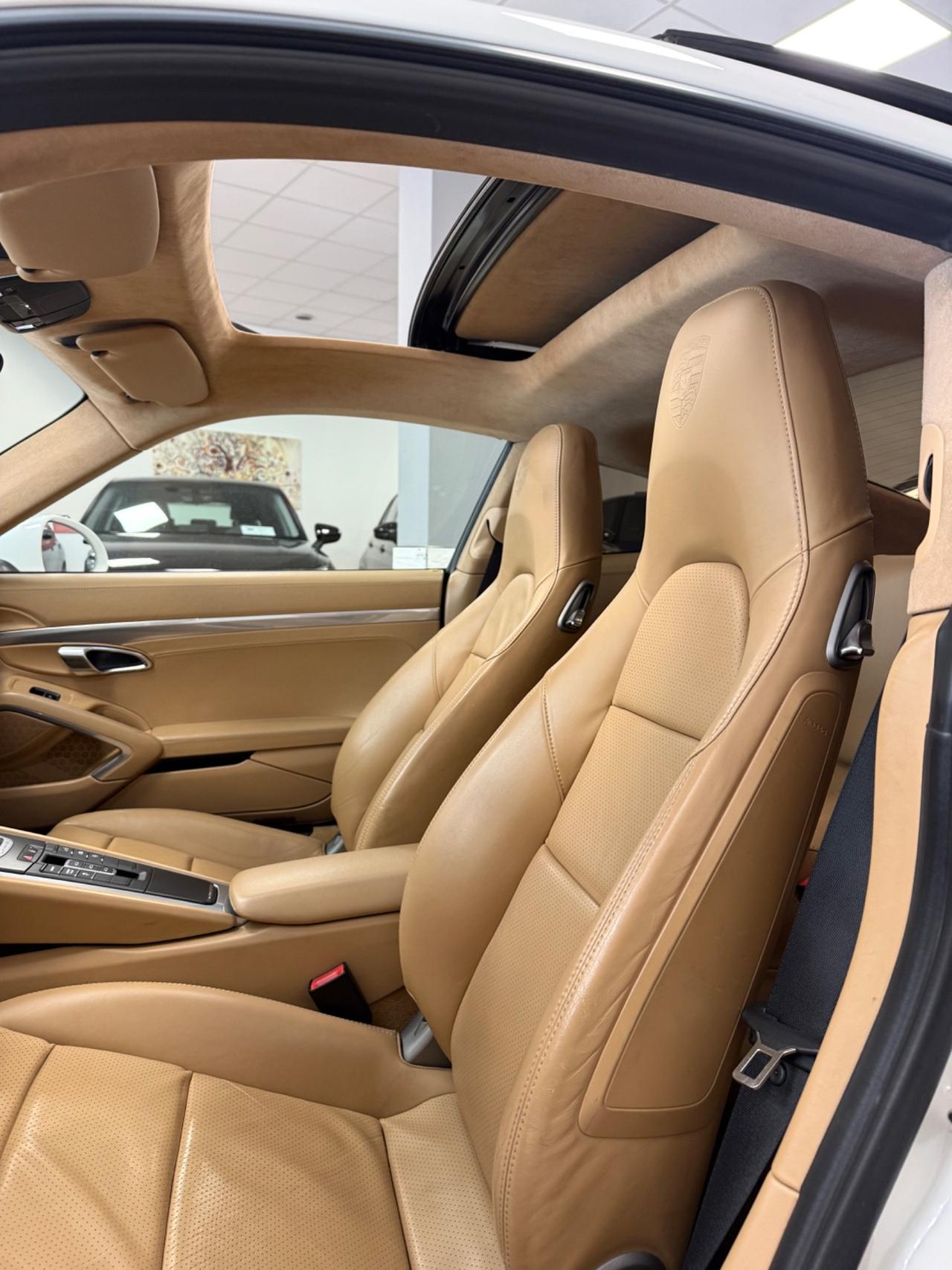 Porsche 911 3.4 Carrera Coupé