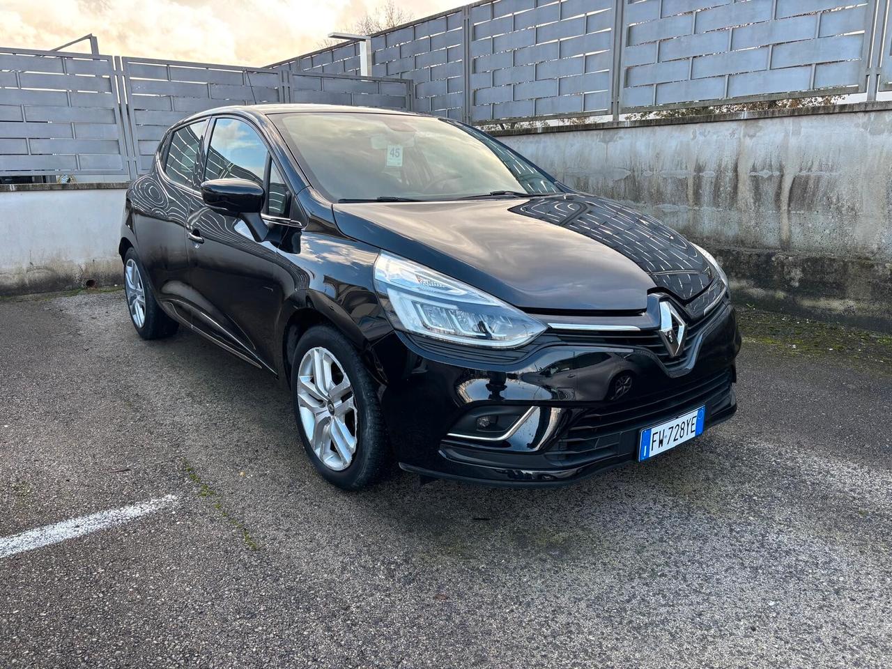 Renault Clio MOSCHINO ZEN 1.5 dCi 5 porte - 2019