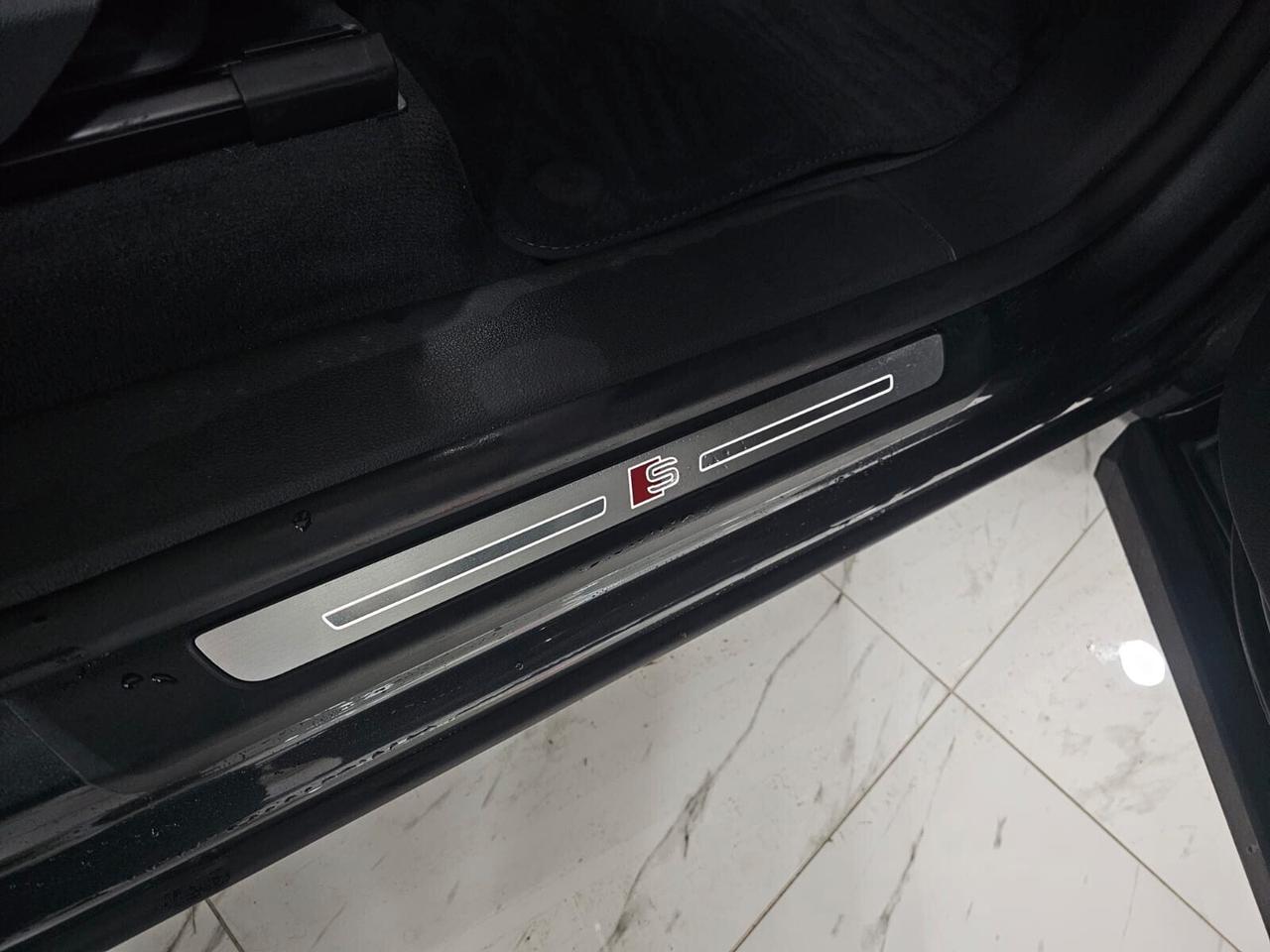 Audi Q8 50 TDI S-TRONIC 286CV LASER MATRIX TETTO PANORAMICO APRIBILE BANG & OLUFSEN CERCHI 23'