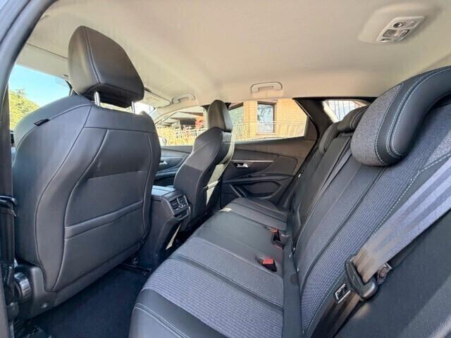 Peugeot 3008 BlueHDi 130 S&S Allure 2021