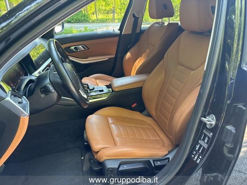 BMW Serie 3 G21 2019 Touring Diese 320d Touring mhev 48V xdrive Luxury auto