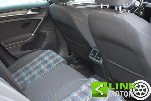 VOLKSWAGEN Golf eHIBRID