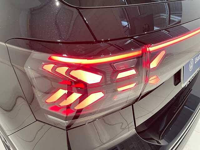 Volkswagen T-Cross Mark 1 Facelift (2024) 1.0TSI 115CV DSG R-Line Plus - IVA ESPOSTA -