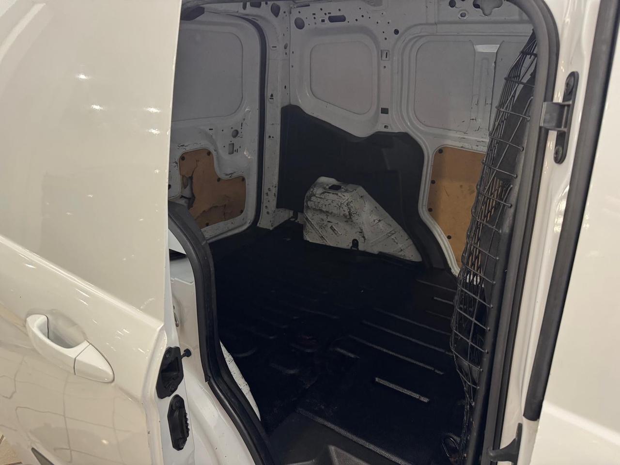 Ford Transit Courier 1.5 TDCi 75CV Van Entry