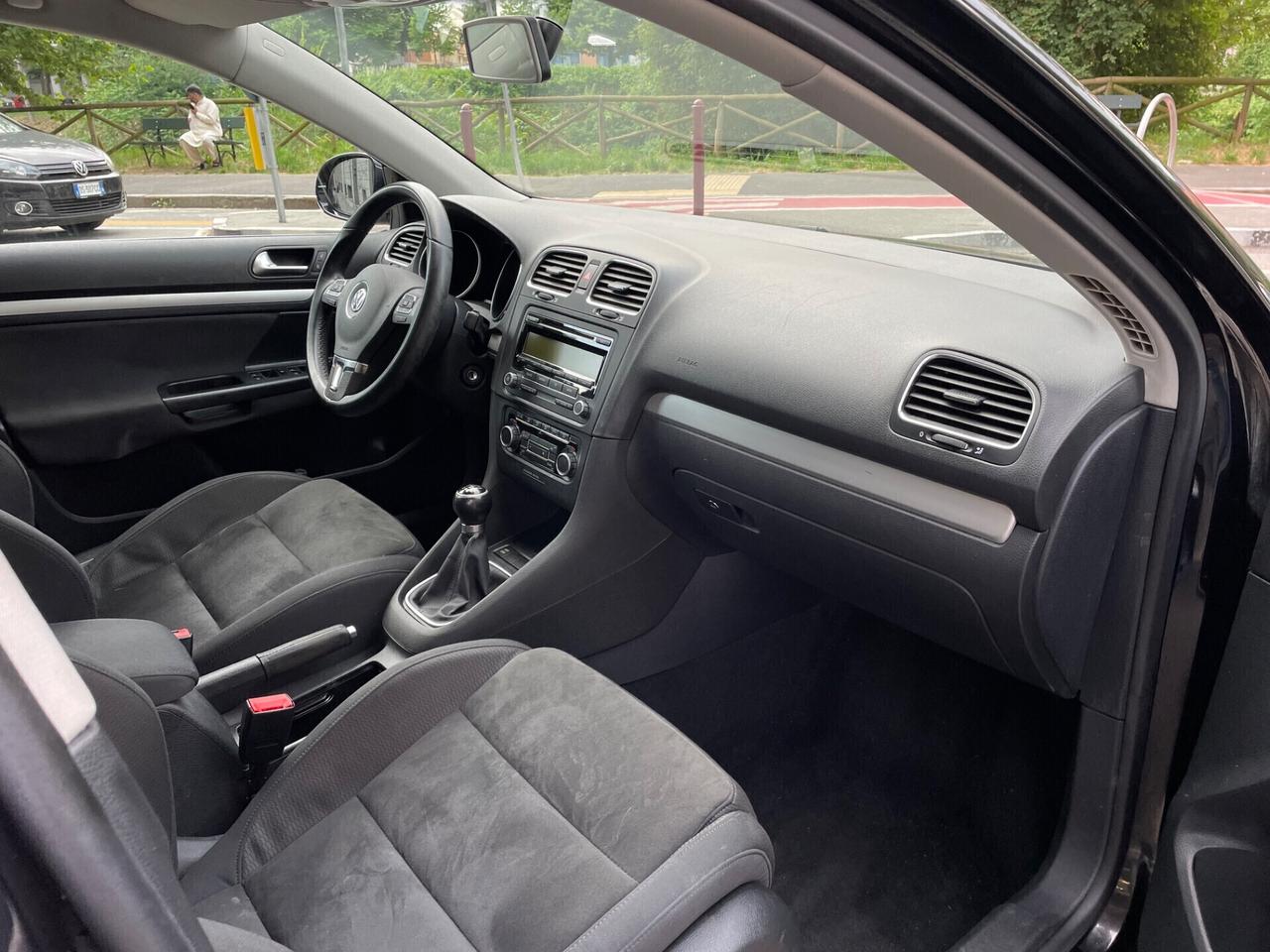 VW Golf Variant 2.0 TDI Highline/1PROP/GARANZIA