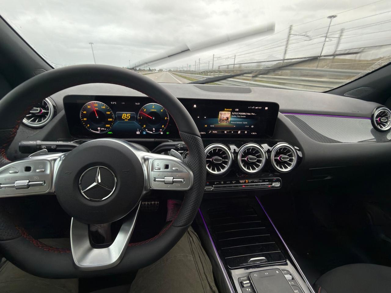 Mercedes-benz GLA 200 d AMG Premium 11/2022 - TETTO