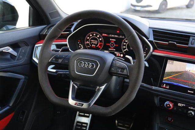 AUDI RS Q3 SPB quattro S tronic