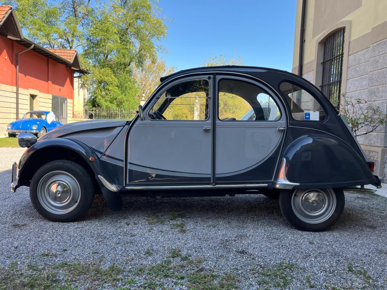 Citroen 2CV Charleston