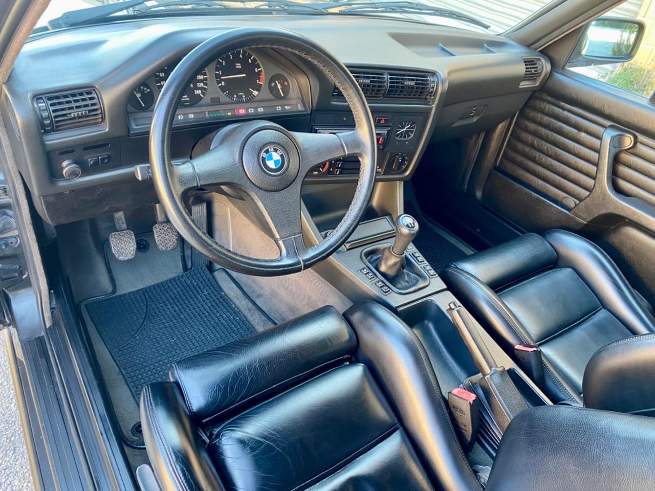 Bmw 320 BMW E30 320 I CABRIO