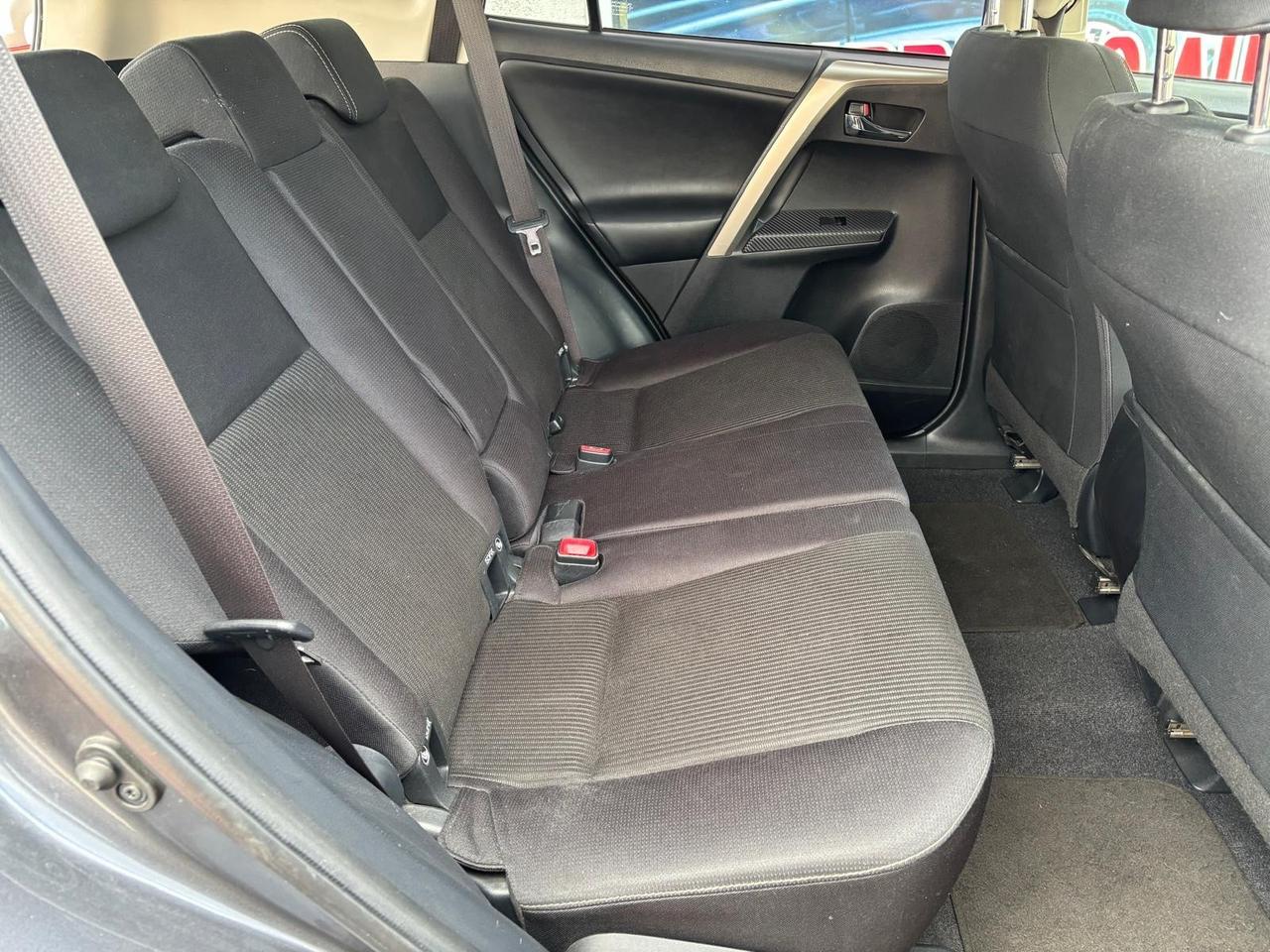 Toyota RAV 4 RAV4 2.0 D-4D 2WD