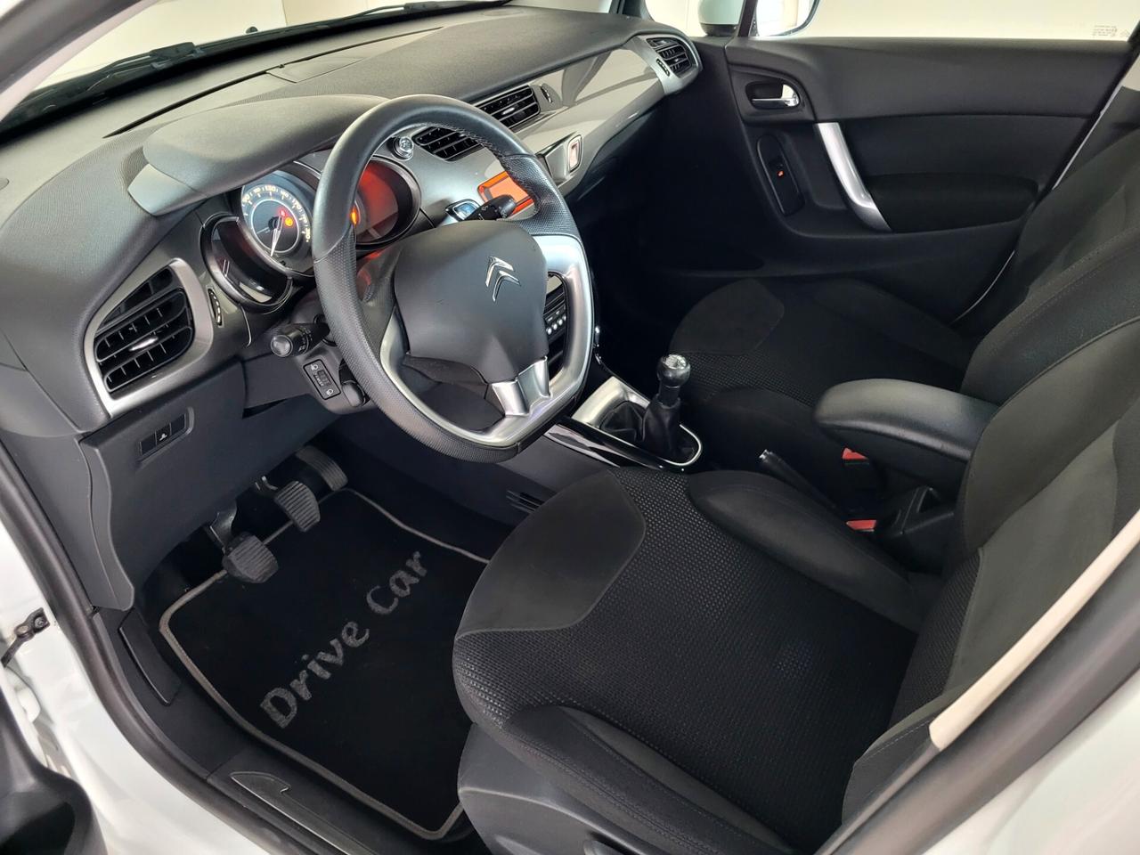 Citroen C3 1.4 hdi DIESEL TETTO PANORAMICO CRUISE CONTROL CERCHI IN LEGA 16"