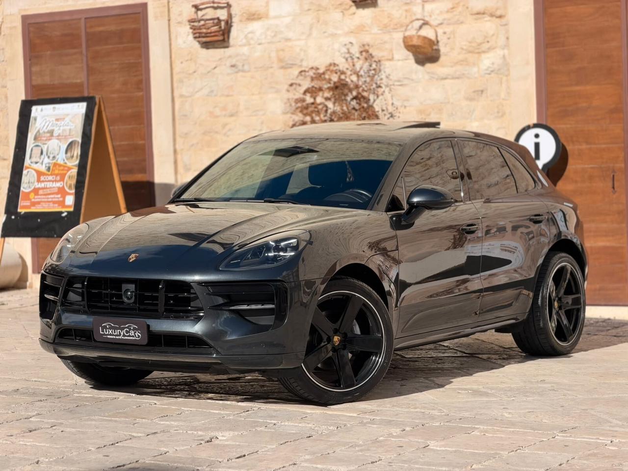 Porsche Macan 2.0 245 cv TURBO DESIGN TETTO SCARICHI