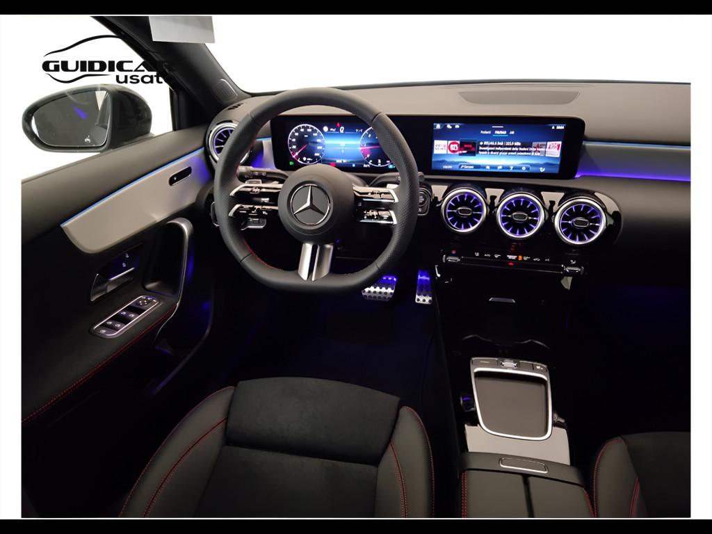 Mercedes-Benz Classe A - W177 2023 - A 180 d AMG Line Advanced Plus auto