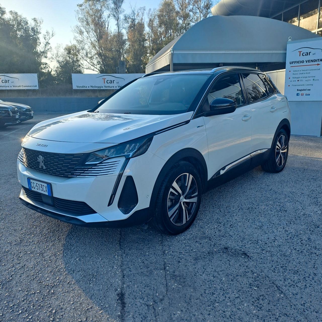 Peugeot 3008 1.6 Plug-In Hybrid 225Cv Eat8 Allure