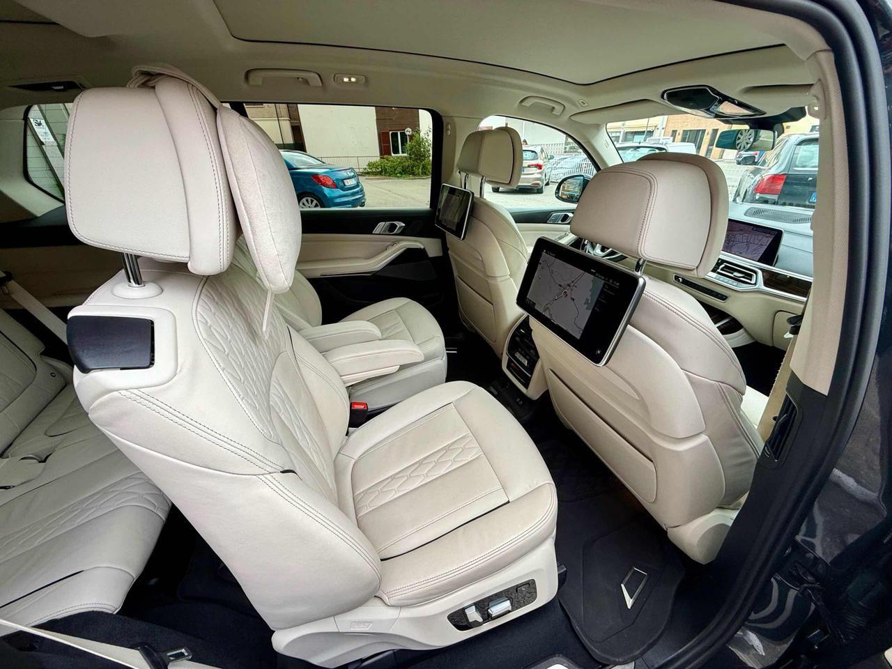 BMW X7 xDrive40d 48V