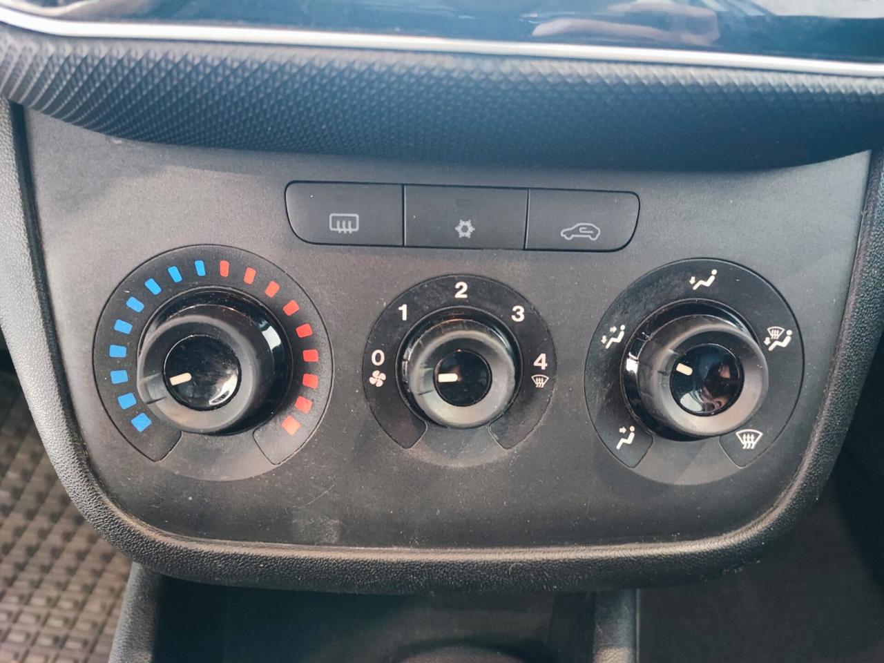 Fiat Punto 1.3 MJT II Lounge