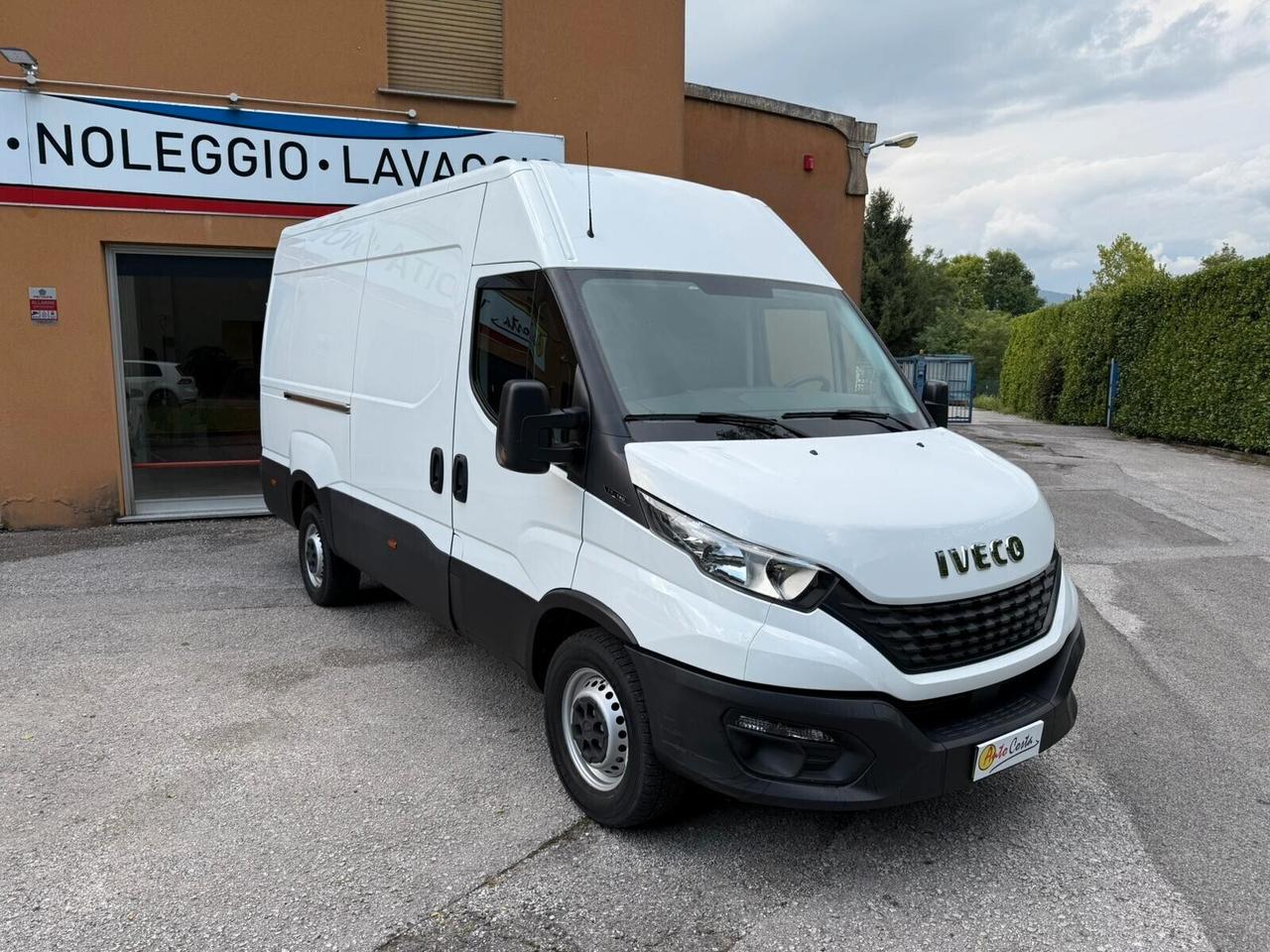 IVECO DAILY 35S14 LH2 PASSO 3520 UNICO PROPRIETARIO