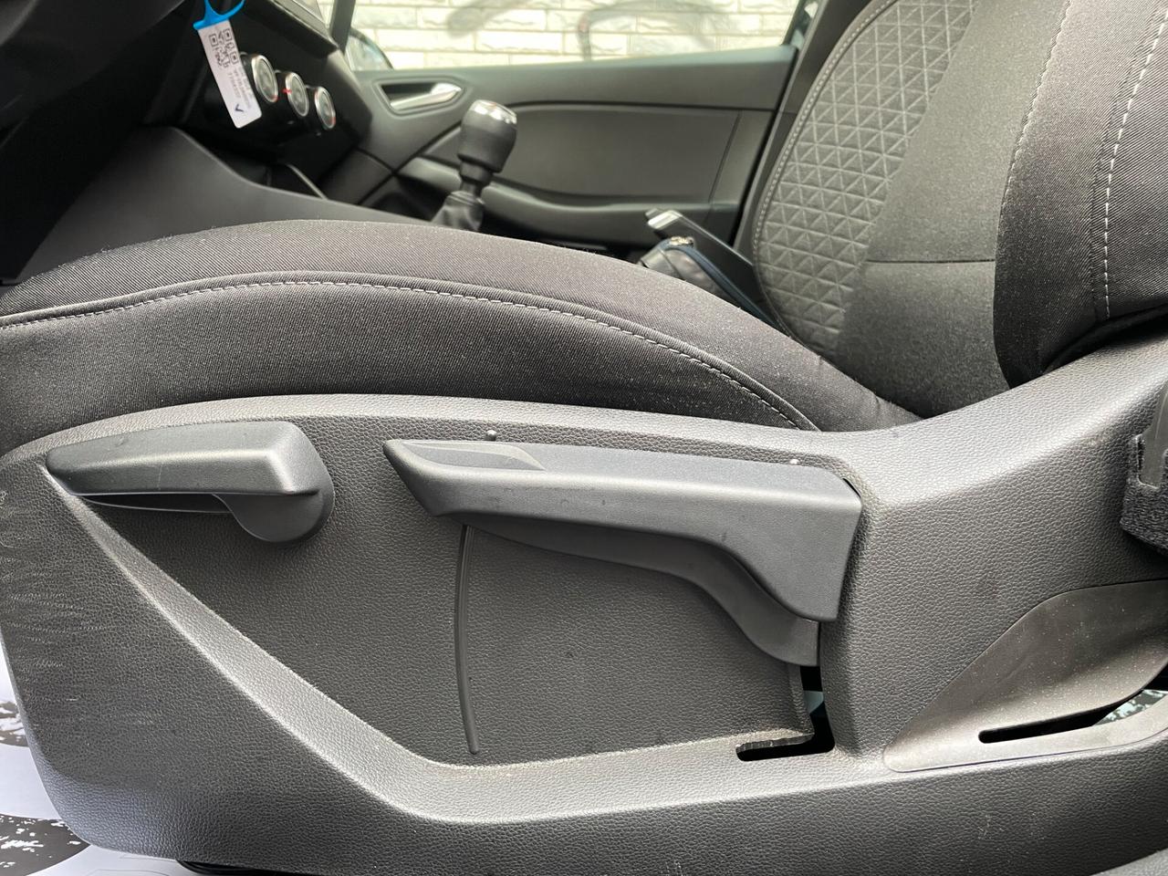 Renault Clio UNICO PROPRIETARIO - NEOPATENTATI