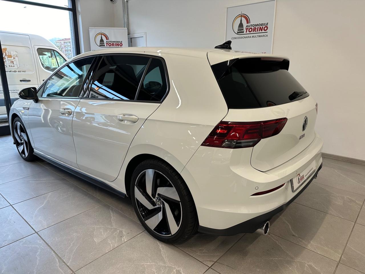 Volkswagen Golf GTI Golf 2.0 TSI GTI DSG PERFORMANCE