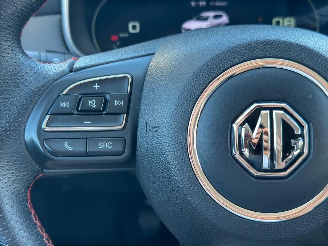 Mg ZS 1.5 Luxury CON TELECAMERA E CARPLAY