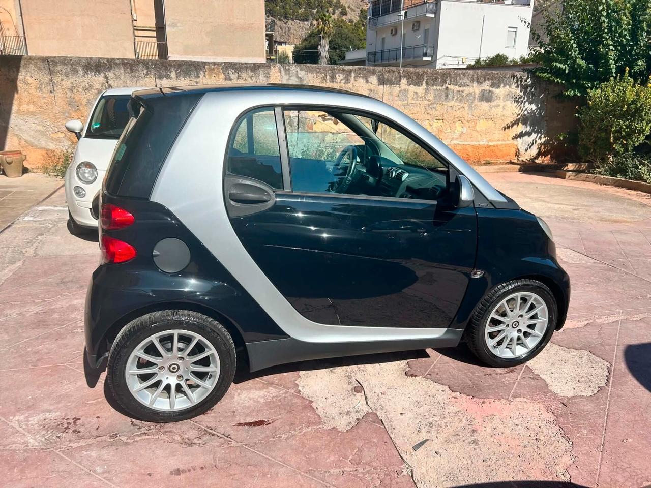 Smart ForTwo 1000 52 kW coupé passion 2011 EURO5 FULL OPTIONAL