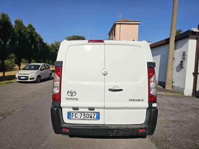 TOYOTA Proace 2.0 D-4D PC-TN Furgone Active 12q