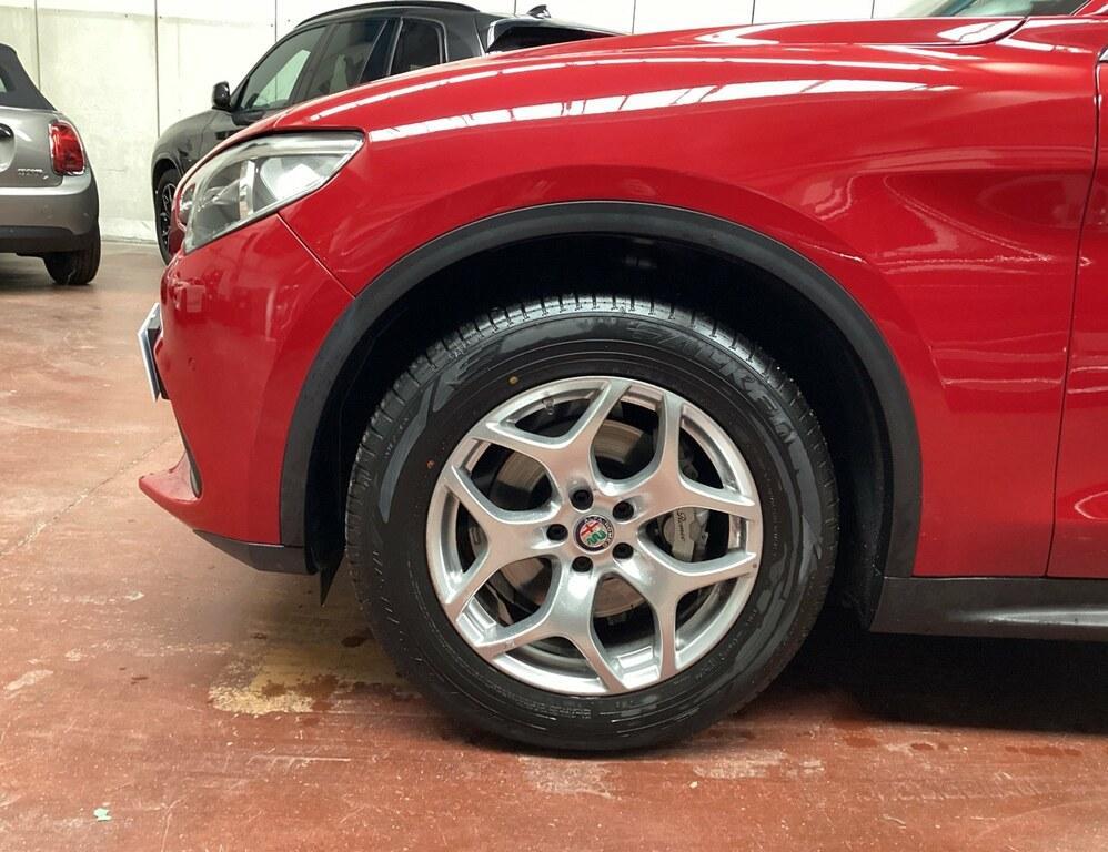 Alfa Romeo Stelvio 2.2 Turbo Lusso Q4 Auto