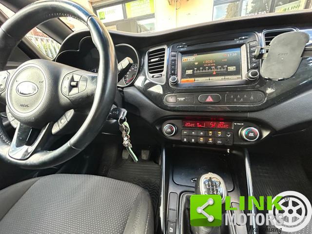 KIA Carens UNICO PROPRIETARIO