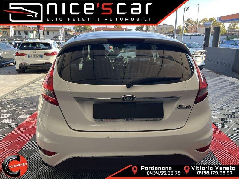 Ford Fiesta 1.4 TDCi 70CV 5 porte Titanium