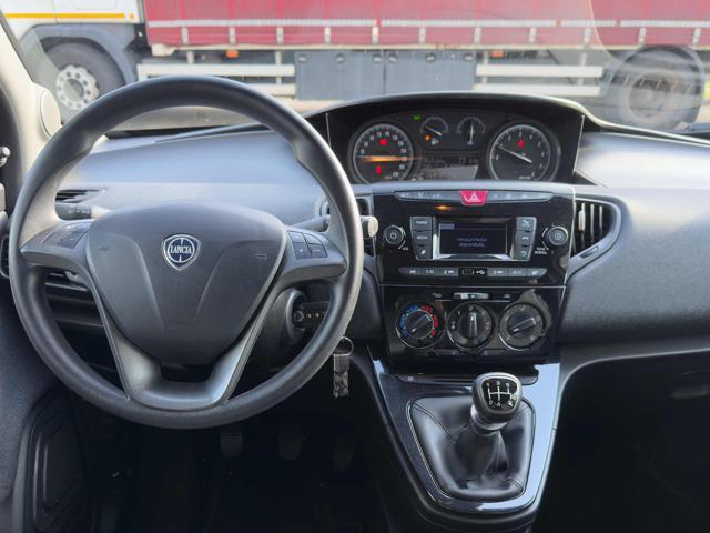 LANCIA Ypsilon 1.2 69 CV 5 porte Platinum