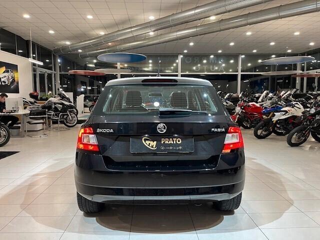 Skoda Fabia 1.4 tdi Twin Color Edition 75cv *NEOPATENTATI*