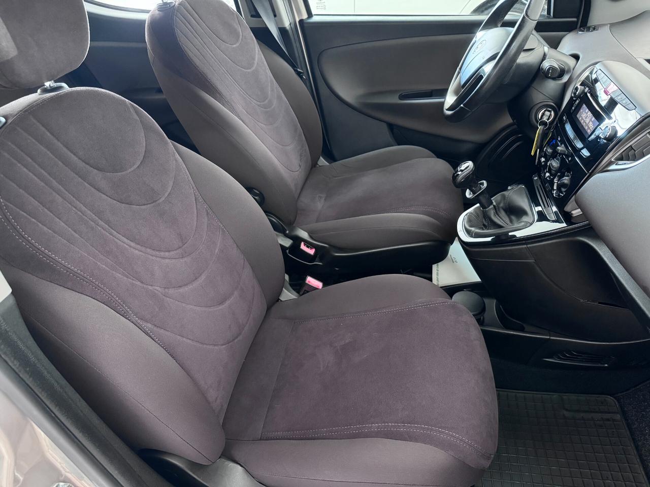 Lancia Ypsilon Metano Ecochic UNICOPROPRIETARIO