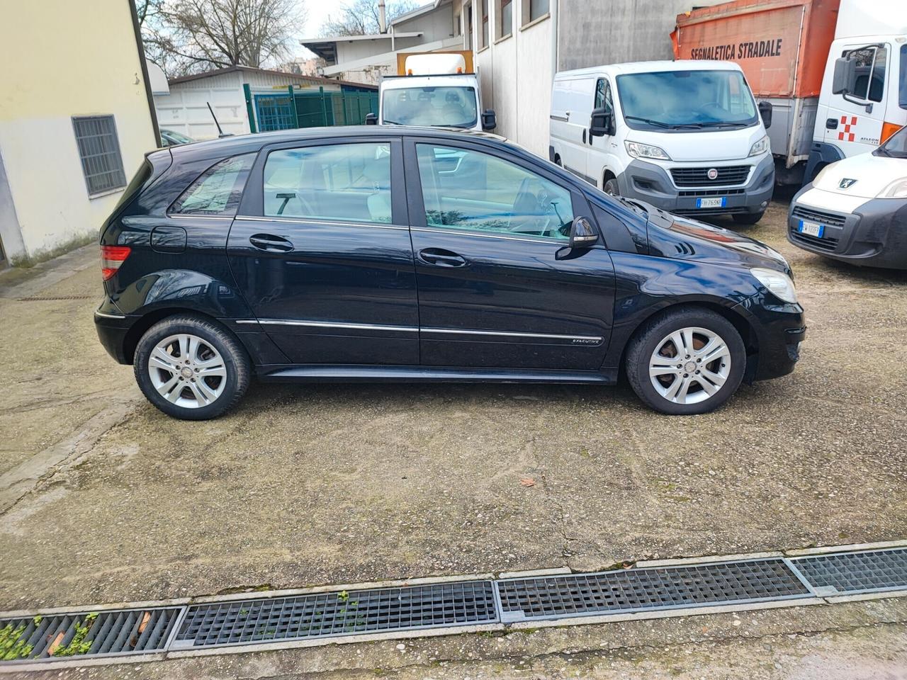 Mercedes Classe B180 Automatica Unico Propr.