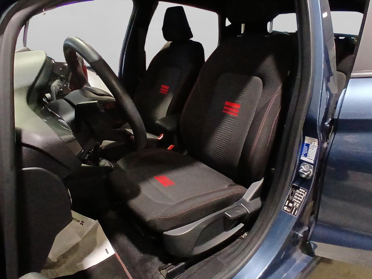 Ford Fiesta 1.0 Ecoboost Hybrid 125 CV 5 porte ST-Line