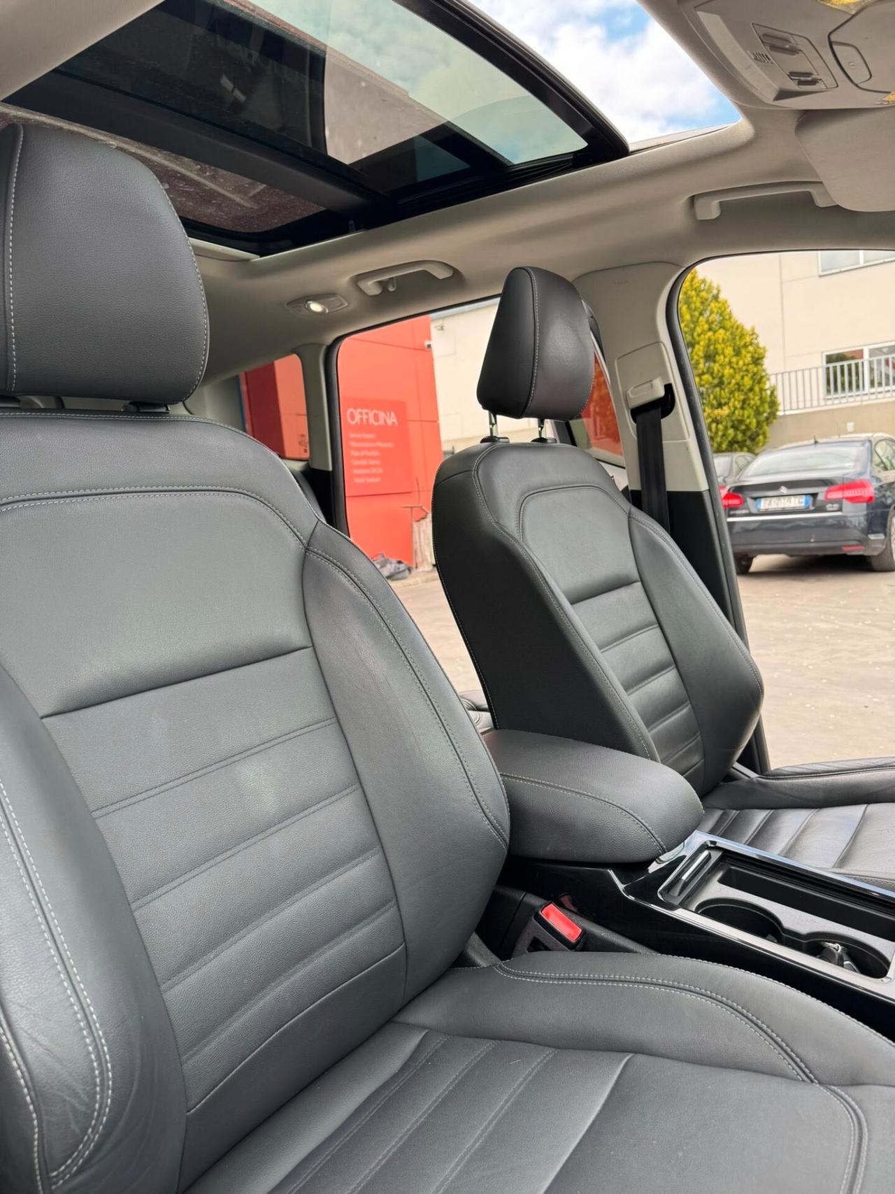 Ford Kuga 2.0 TDCI 150 CV S&S 4WD Powershift Titanium TETTO APRIBILE