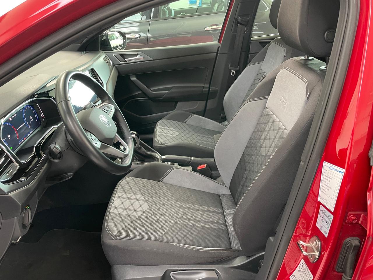 Volkswagen Taigo 1.0 TSI 115 CV DSG R-Line Led Telec. Keyless