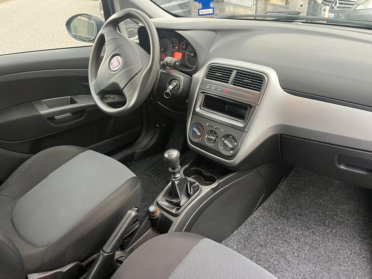 Fiat Grande Punto 1.2 BENZINA X NEOPATENTATI