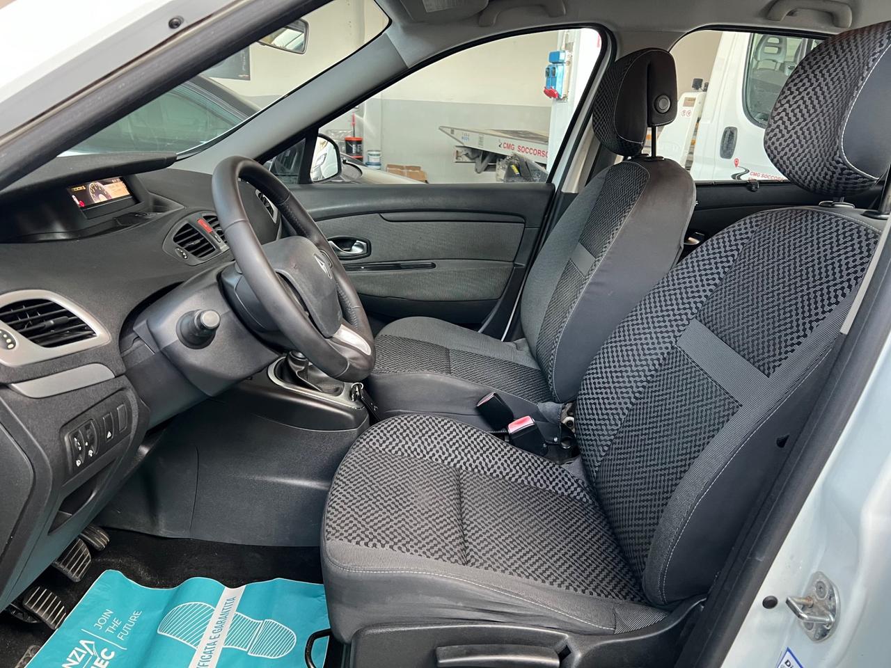Renault Scenic Scénic X-Mod 1.5 dCi 110CV Luxe