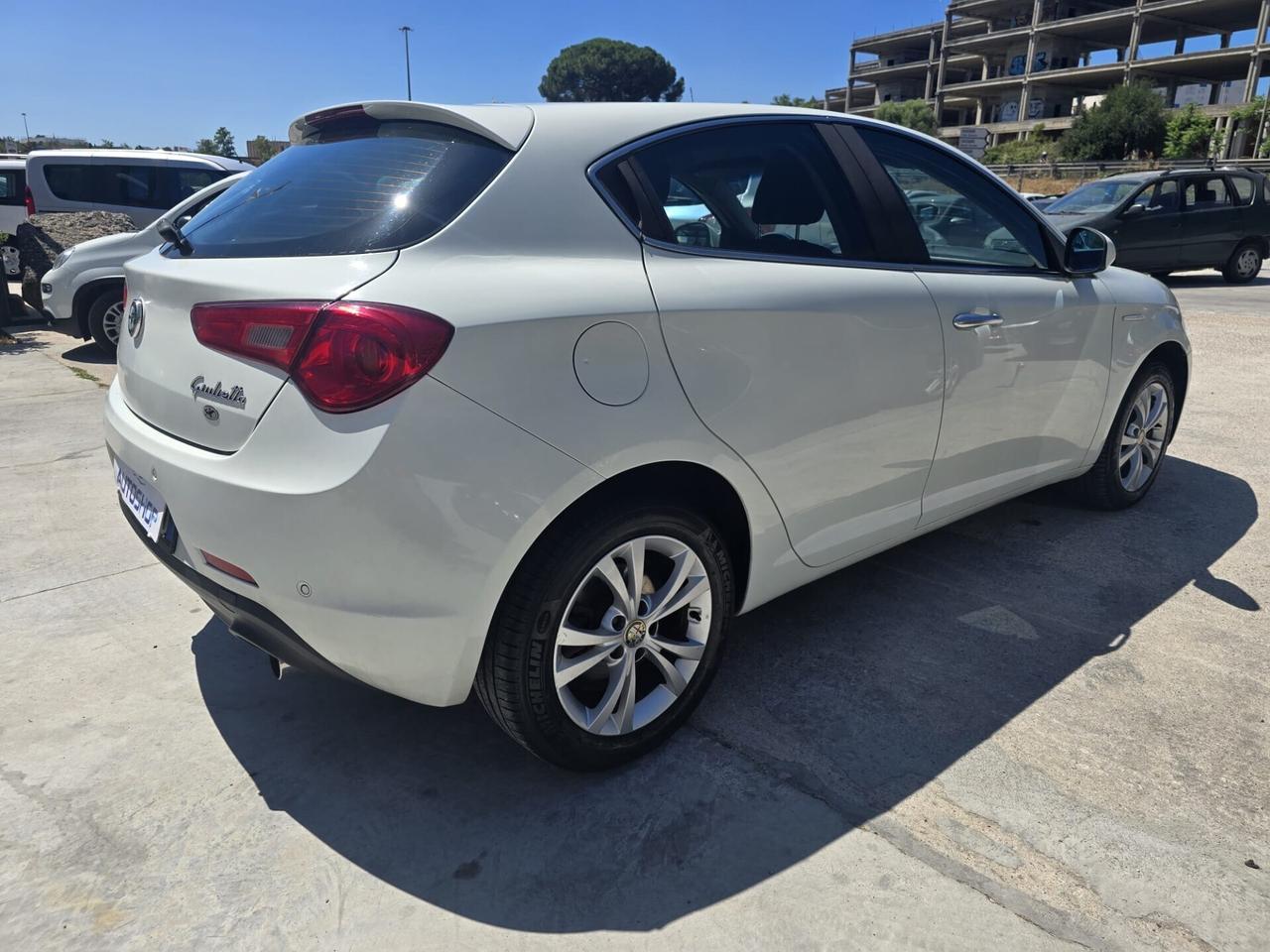 Alfa Romeo Giulietta 2.0 JTDm-2 170 CV Distinctive