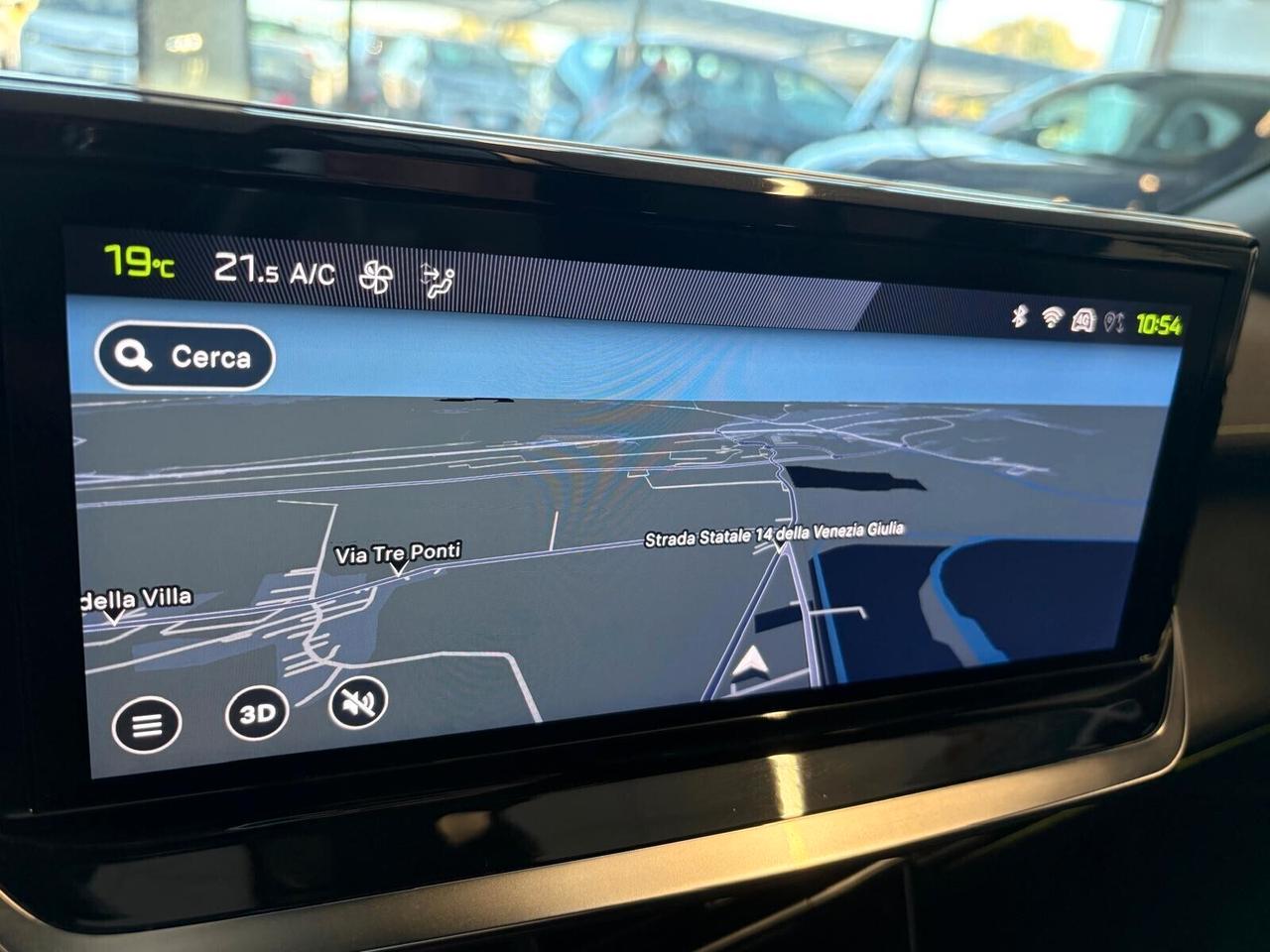 Peugeot 2008 GT PureTech 130 EAT8 SPOTICAR