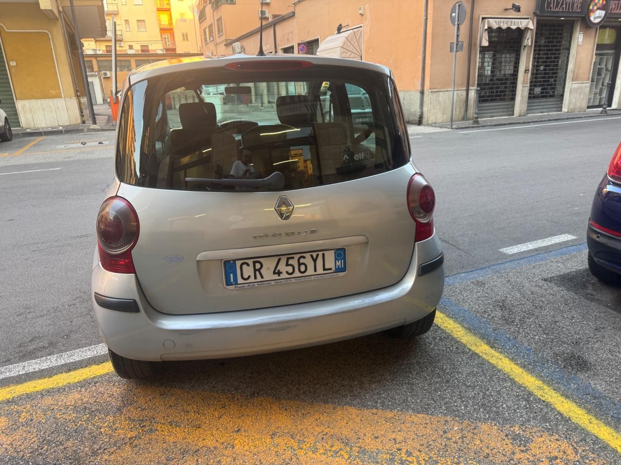 Renault Modus 15 dCi Diesel 1461cc 48kw 65cv